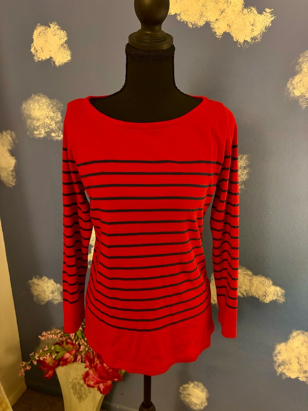 VINEYARD VINES Red with Navy Stripes Top,
3/4 Sleeve, Pima Cotton Blend, M
